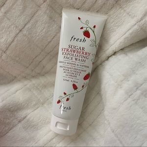 SOLD: 🍓FRESH: STRAWBERRY FACE WASH